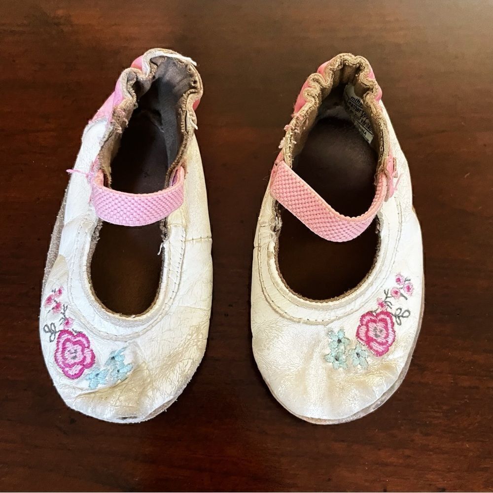 Baby Girl Floral Leather Crib Shoes/ Slippers/ Early Walking Shoes Size 6-12 M